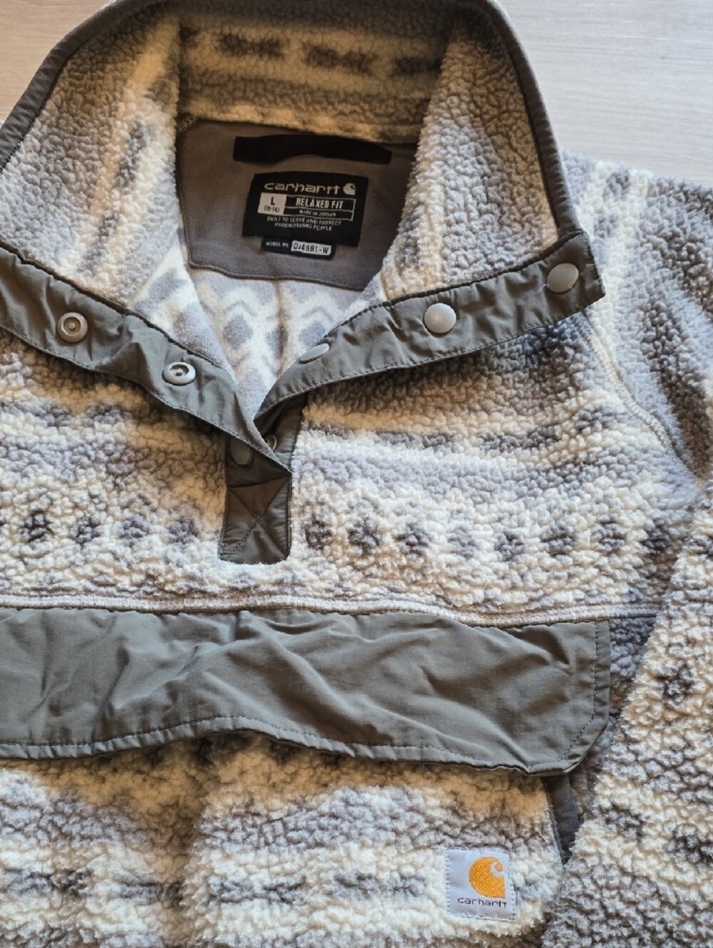 Carhartt Womens Gray and Cream Patterned Sherpa Zip Pullover - Picture 2 of 2
